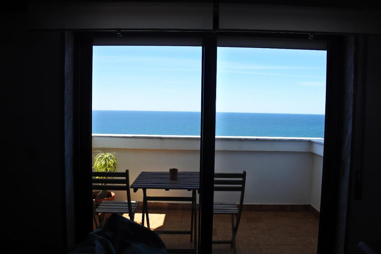 Quarteira, Casa Com Vista Mar Apartment Luaran gambar